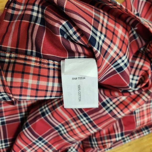 Orvis plaid button down wrinkles free - Picture 6 of 10